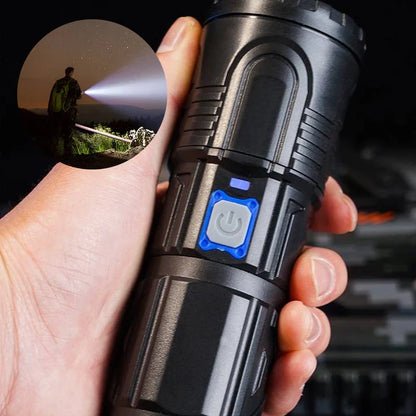 Compacte Led-zaklamp met Zoomfunctie