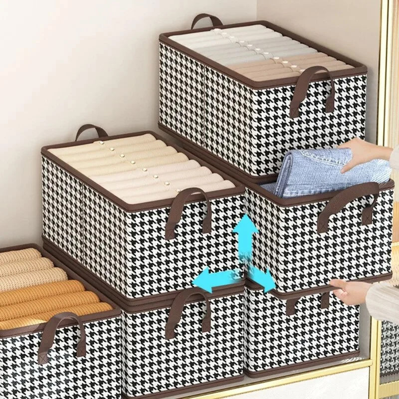 Ruimtebesparende Garderobe-indeling voor Jeans