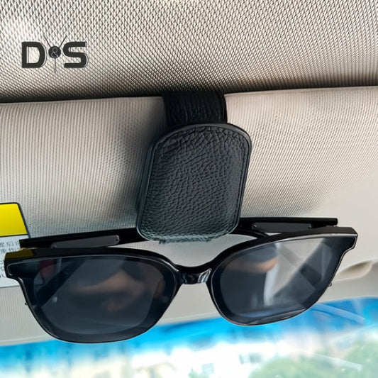 Zonnebrilclip voor in de Auto