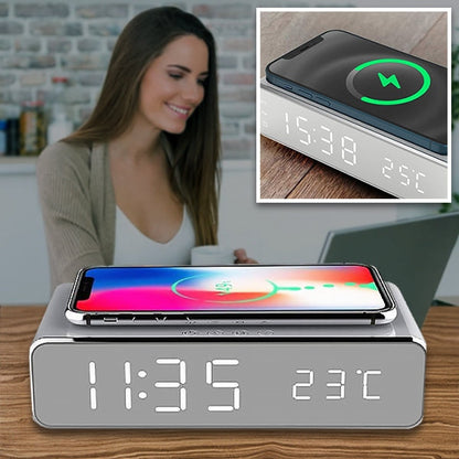 Praktische 3-in-1 Oplader met Display voor Tijd en Temperatuur