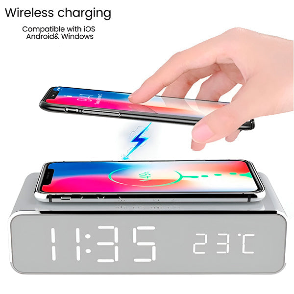 Praktische 3-in-1 Oplader met Display voor Tijd en Temperatuur